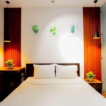 Lá Hotel Bình Tân Thành Pho Ho Chí Minh Esterno foto