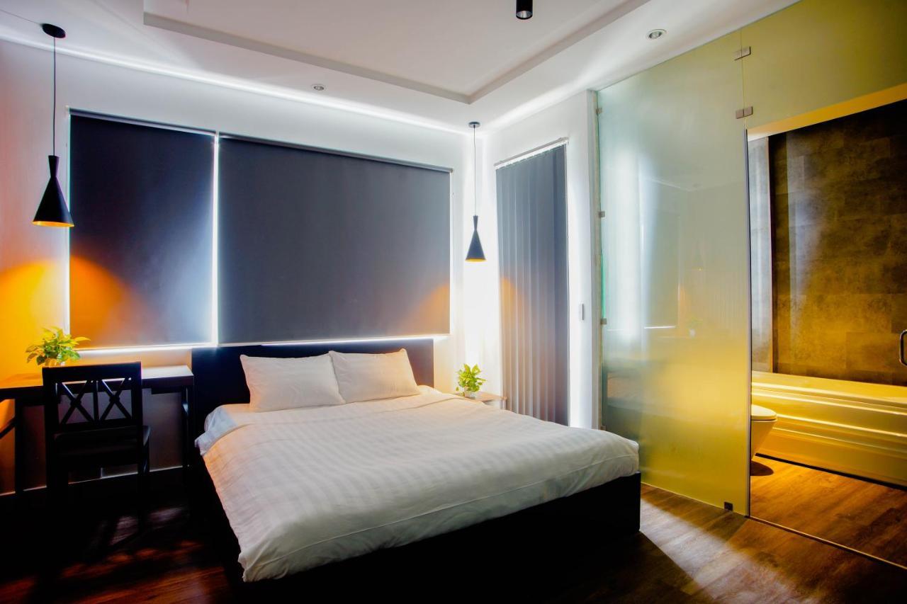 Lá Hotel Bình Tân Thành Pho Ho Chí Minh Esterno foto