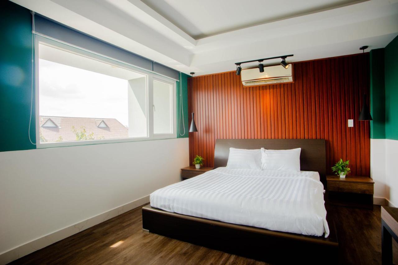 Lá Hotel Bình Tân Thành Pho Ho Chí Minh Esterno foto