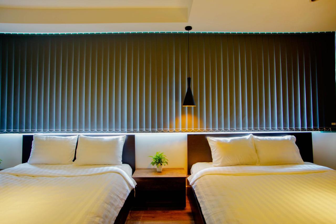 Lá Hotel Bình Tân Thành Pho Ho Chí Minh Esterno foto