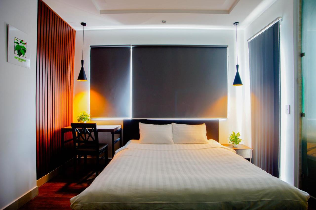 Lá Hotel Bình Tân Thành Pho Ho Chí Minh Esterno foto